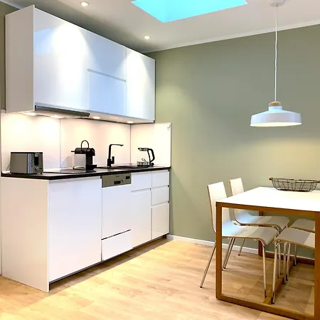 Apartment - Modern, Gemuetlich, Eigener Parkplatz Keulen Buitenkant foto