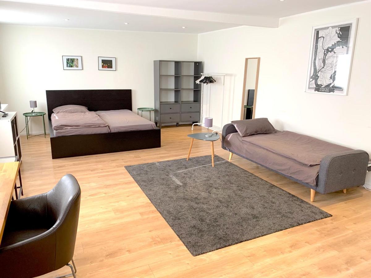 - Modern, Gemuetlich, Eigener Parkplatz Cologne
